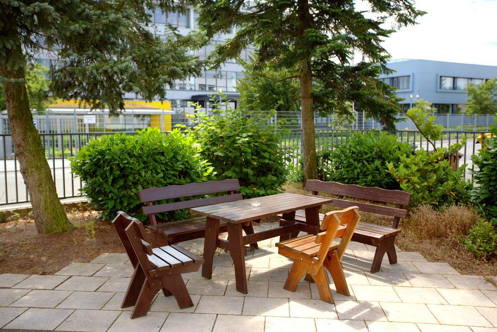 Airport Hotel Walldorf Moerfelden-Walldorf Exterior photo